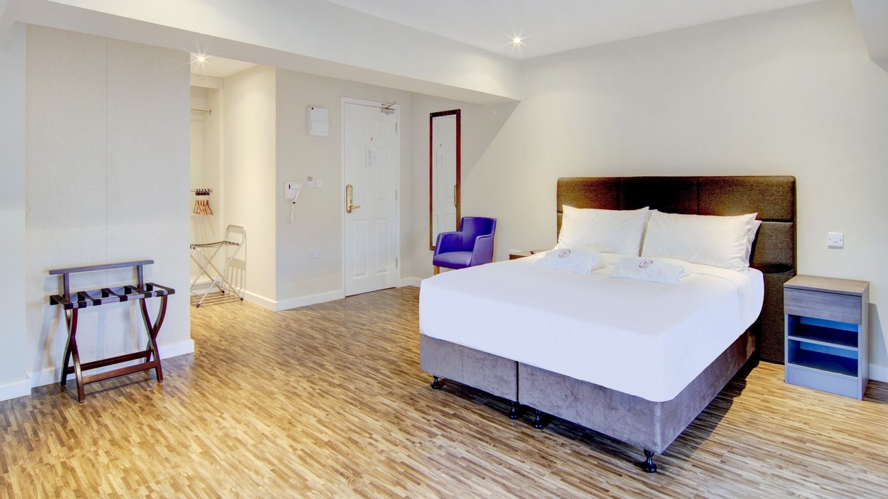 Photo of Bedroom in Kennford