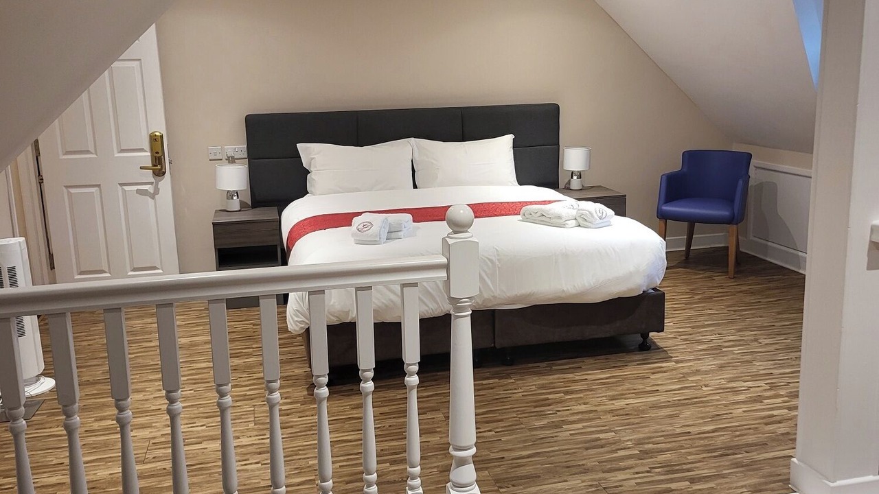 Photo of Others in Kennford