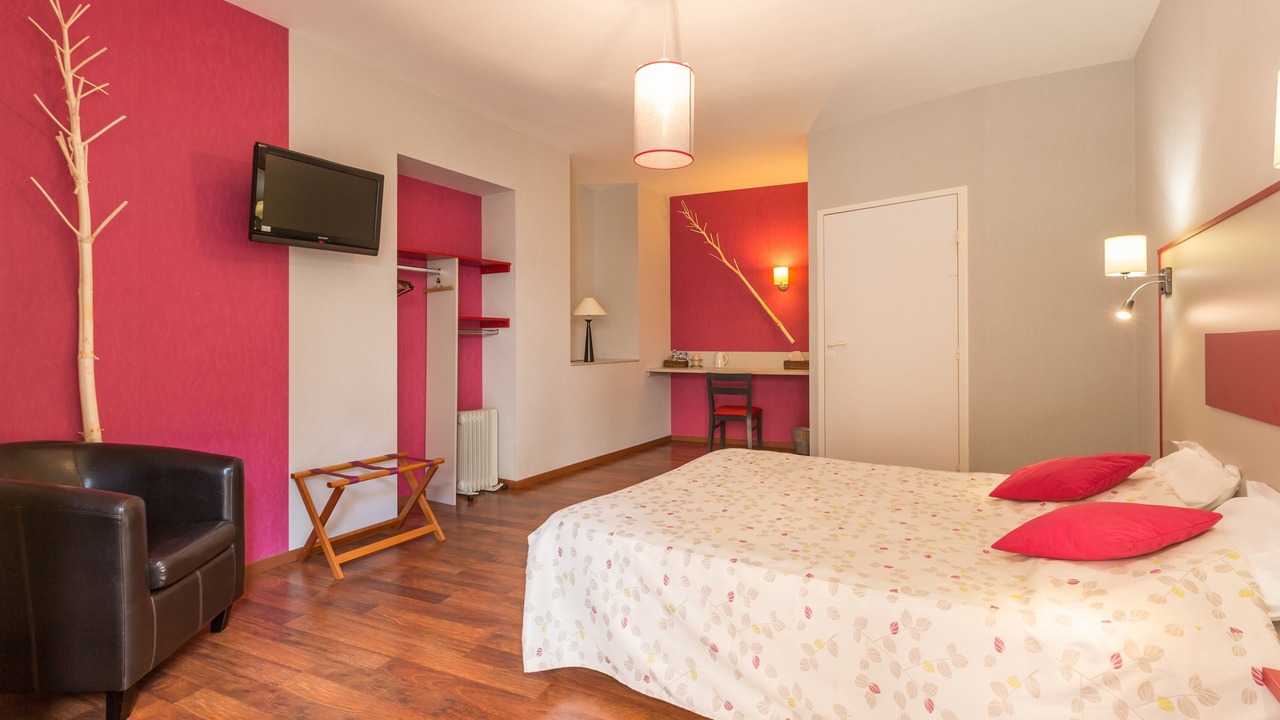 Photo of Bedroom in Saint-Calais