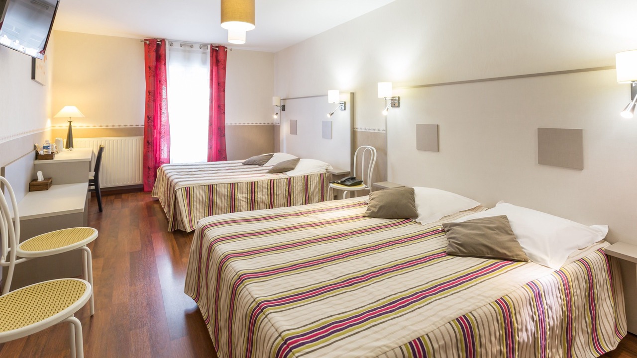 Photo of Bedroom in Saint-Calais