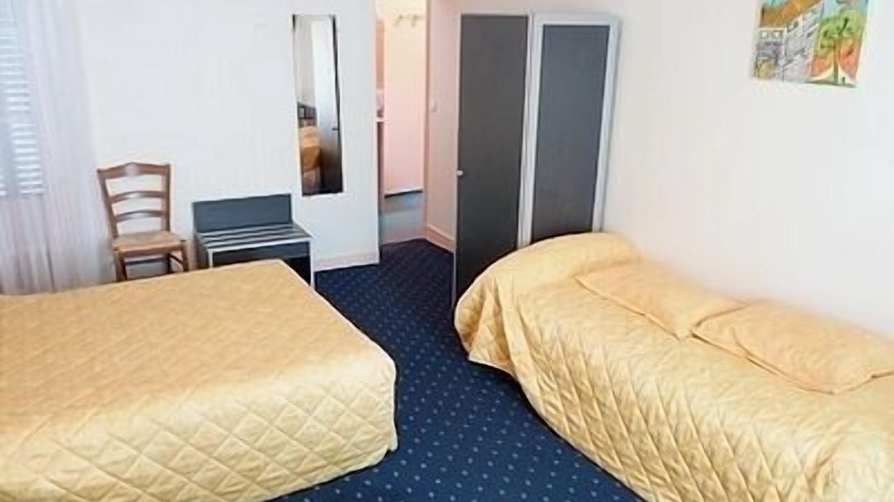 Photo of Bedroom in Beaumont-sur-Sarthe