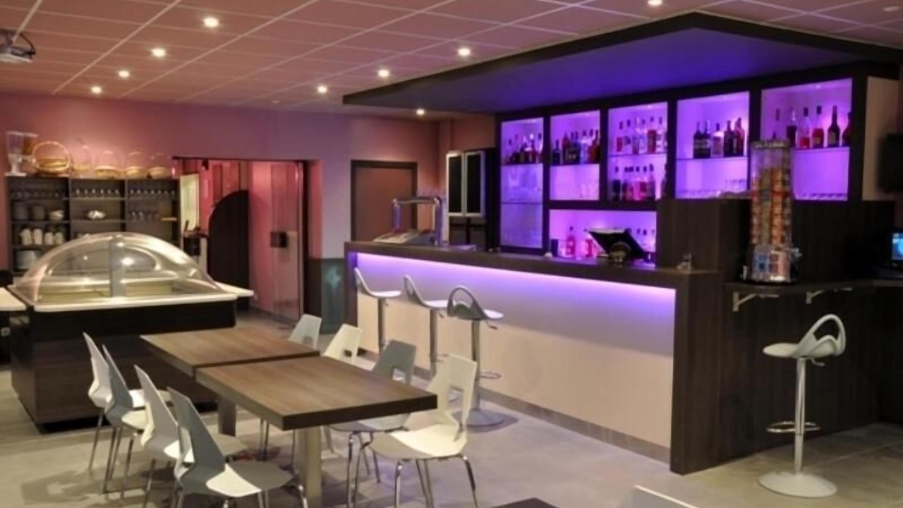 Photo of Others in Vivy