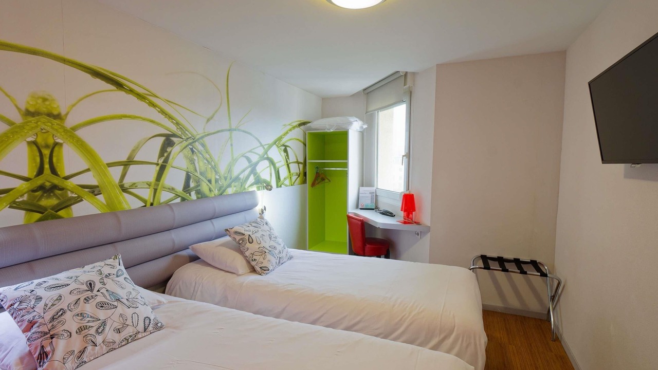 Photo of Bedroom in Saint-Brieuc