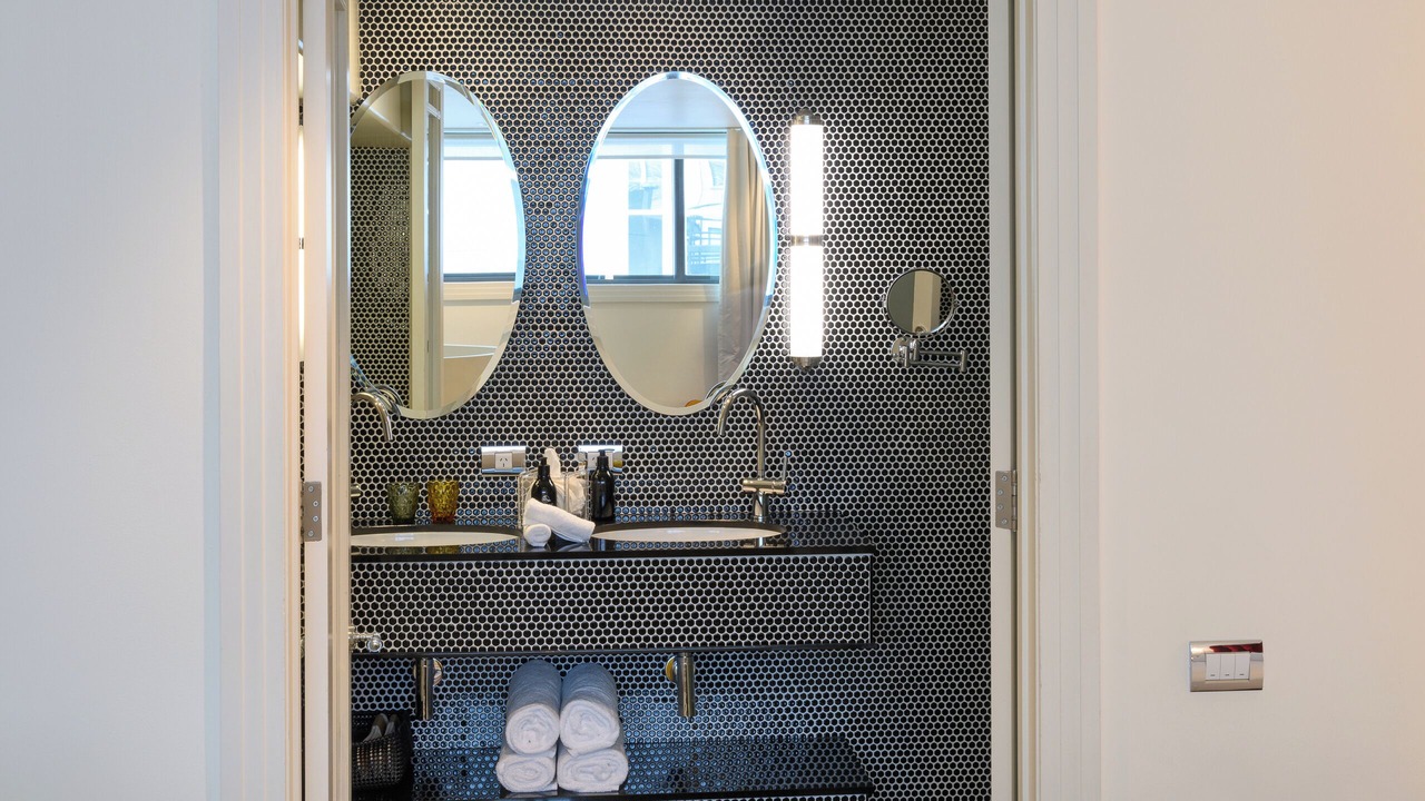 Photo of Bathroom in Auckland Central Business District