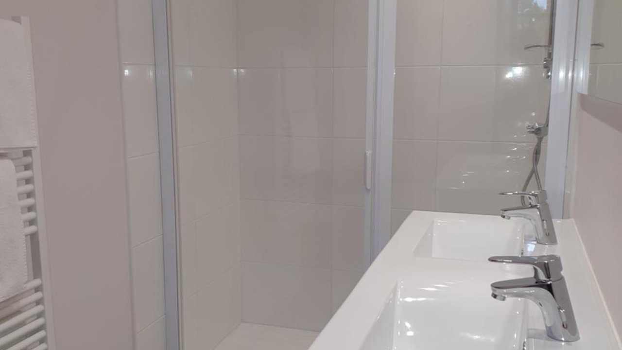 Photo of Others in Larressingle