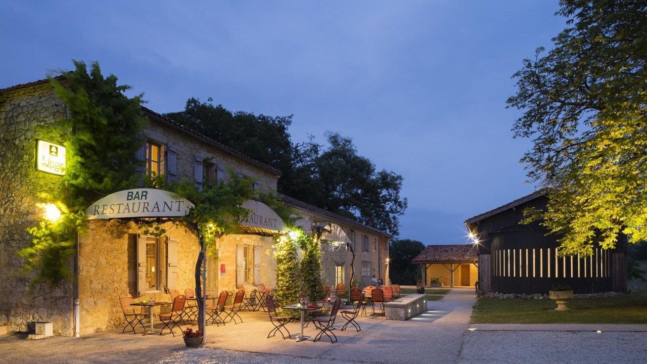 Photo of Outdoor in Larressingle