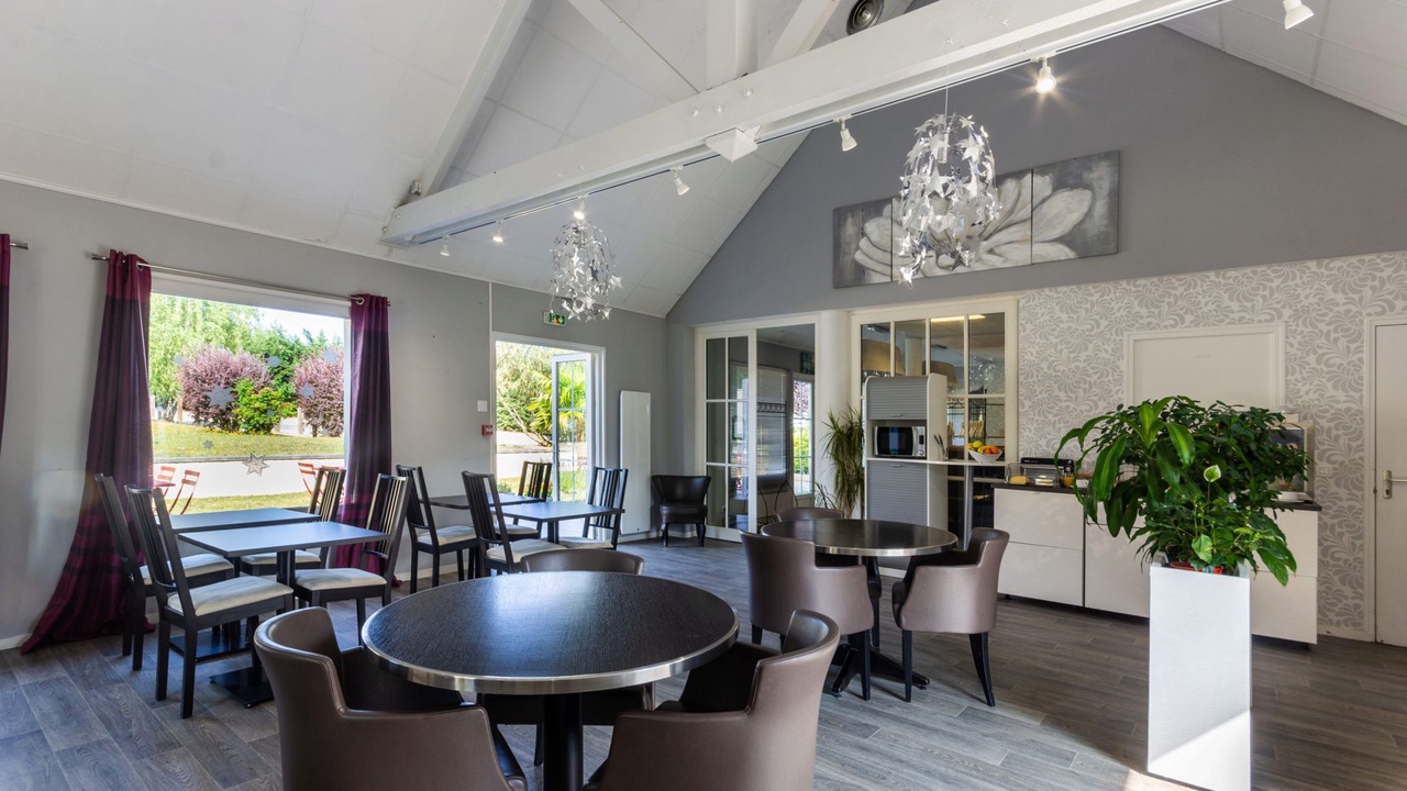 Photo of Others in Houdan