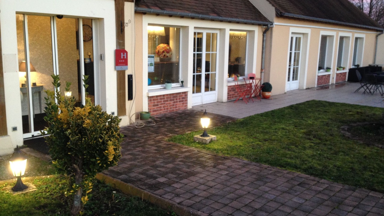 Photo of Outdoor in Houdan