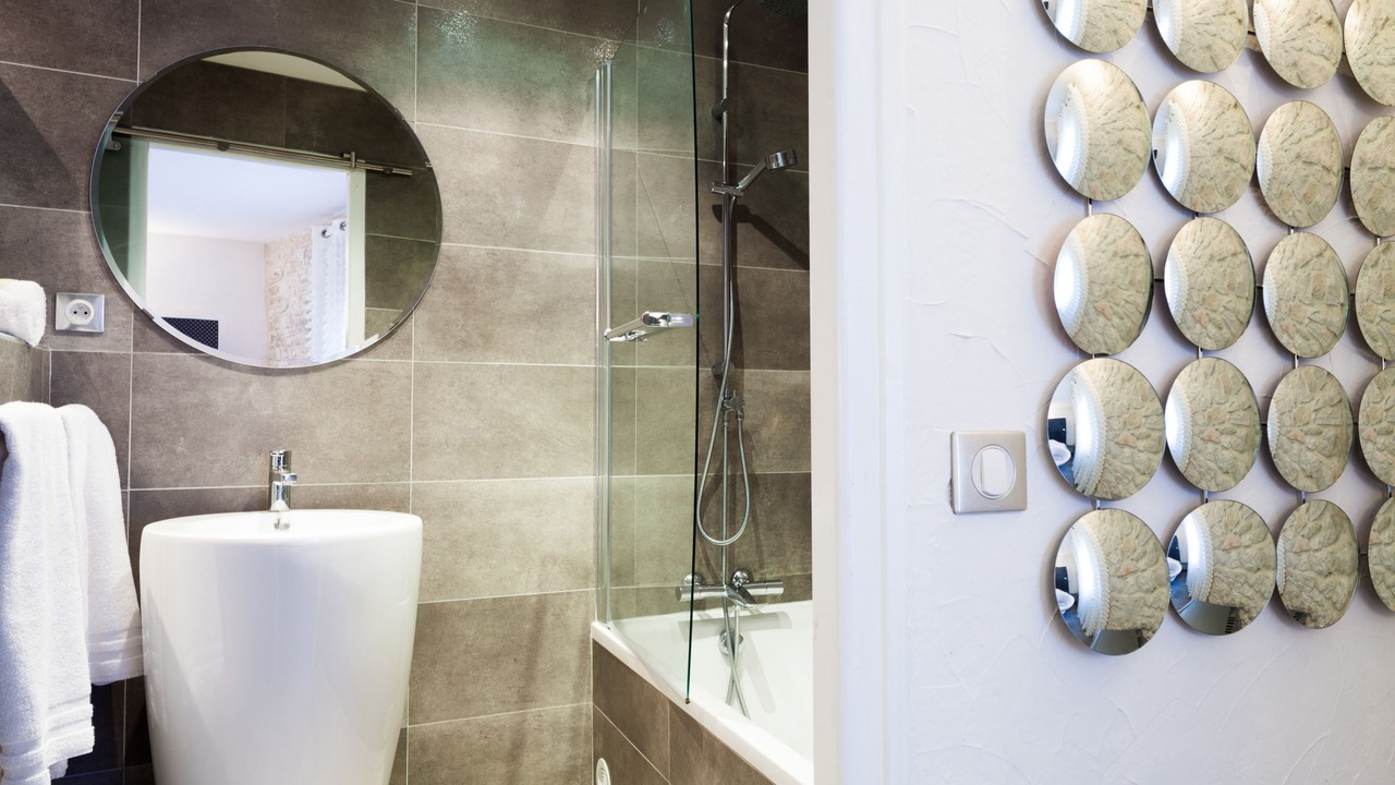 Photo of Bathroom in Barjac