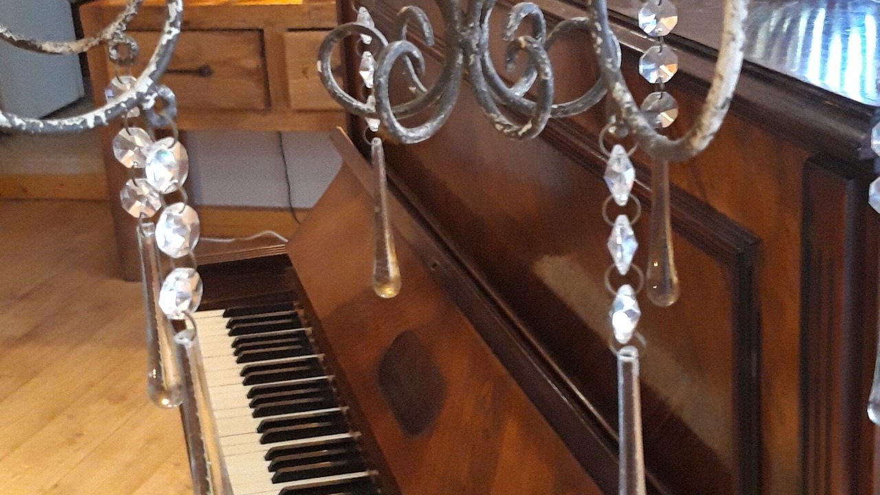 Photo of Others in Milon-la-Chapelle