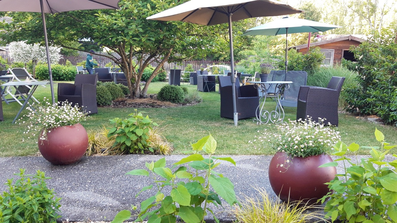 Photo of Outdoor in Milon-la-Chapelle