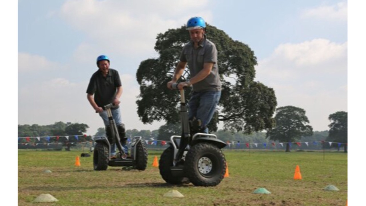 Photo of Others in Hoylandswaine