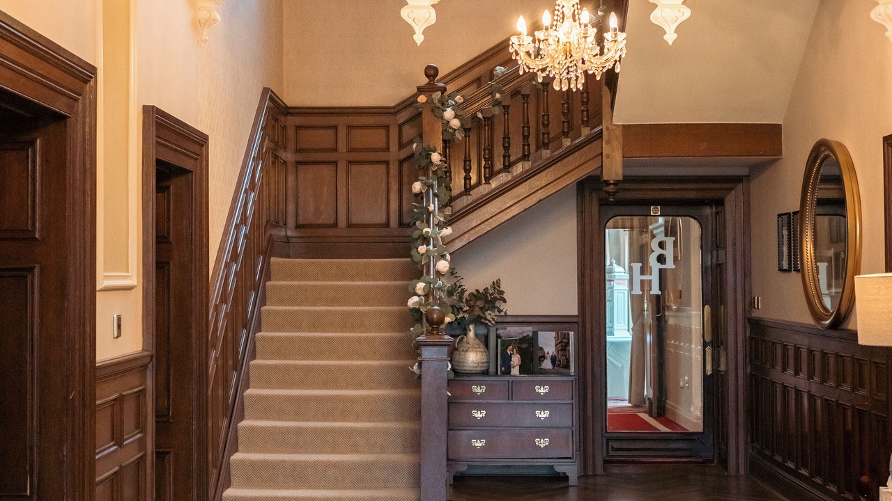 Photo of Others in Hoylandswaine