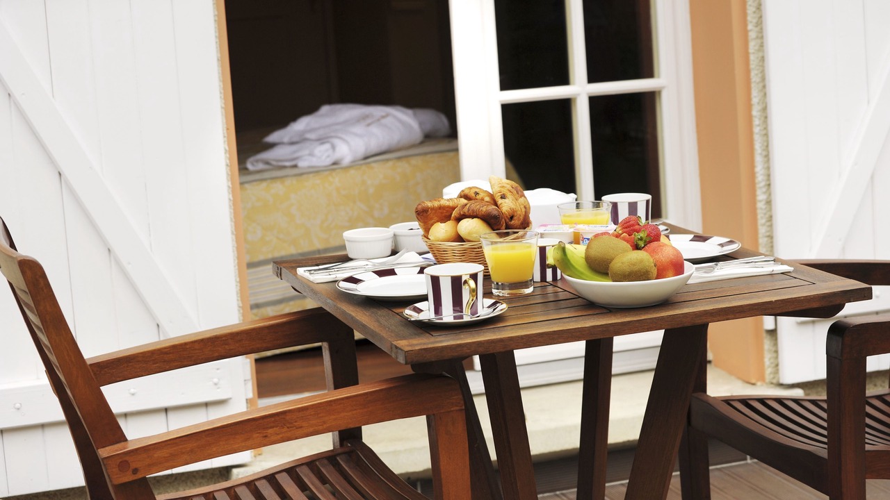 Photo of Bedroom in Lacabarede