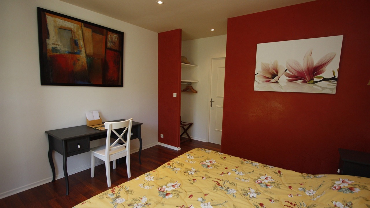 Photo of Bedroom in Lacabarede