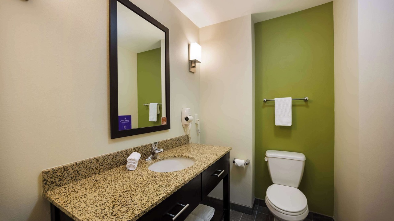 Photo of Bedroom in Colby
