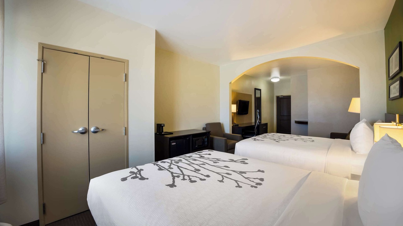 Photo of Bedroom in Colby