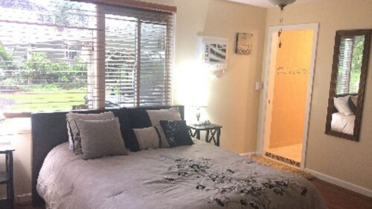 Photo of Bathroom in Keaukaha