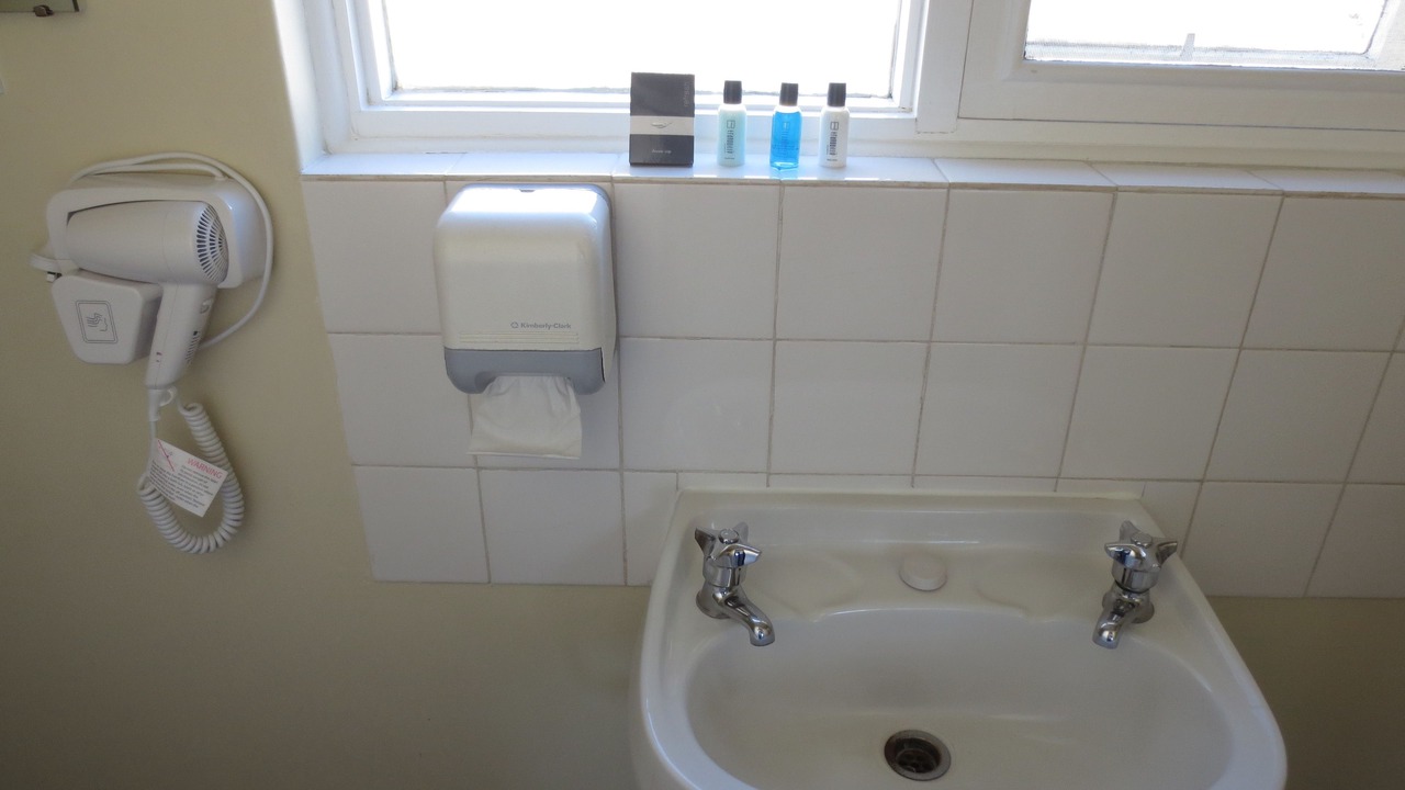Photo of Bathroom in Glenelg South