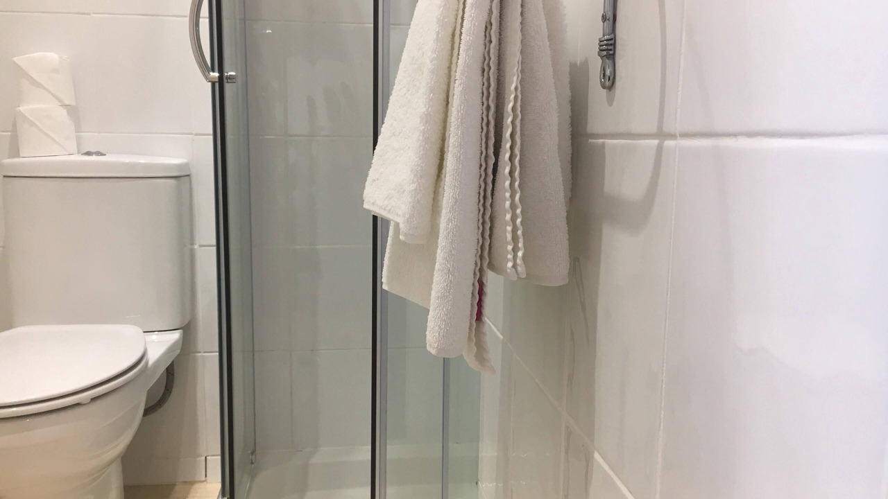 Photo of Bedroom in Bournemouth City Centre