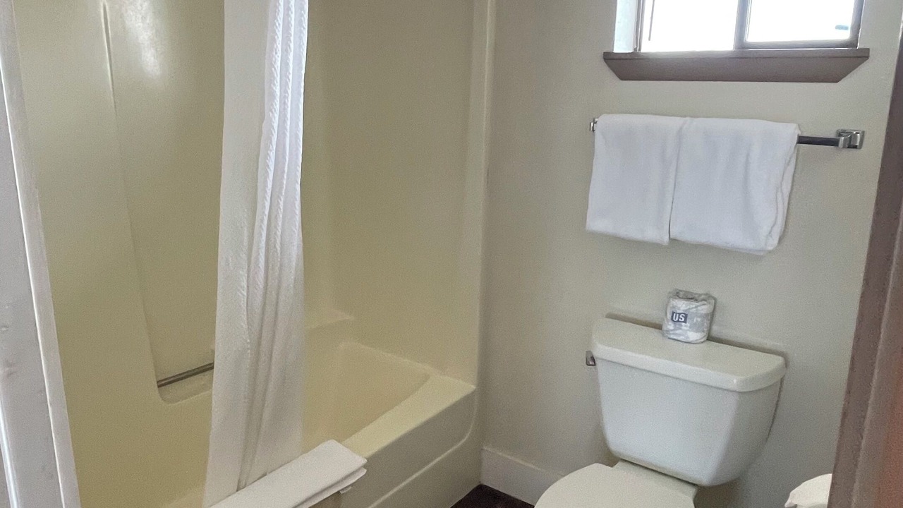 Photo of Bathroom in Milton-Freewater