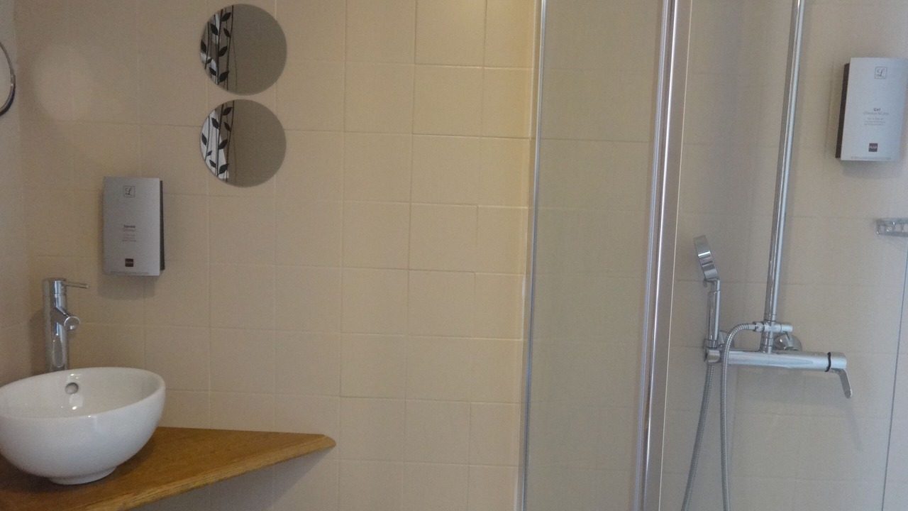 Photo of Bathroom in La Chapelle-Montligeon
