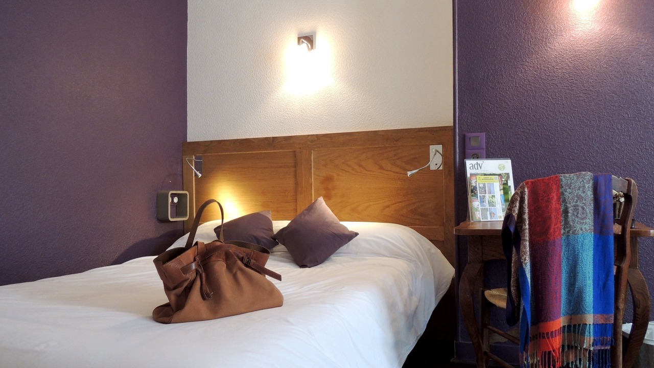 Photo of Bedroom in La Chapelle-Montligeon