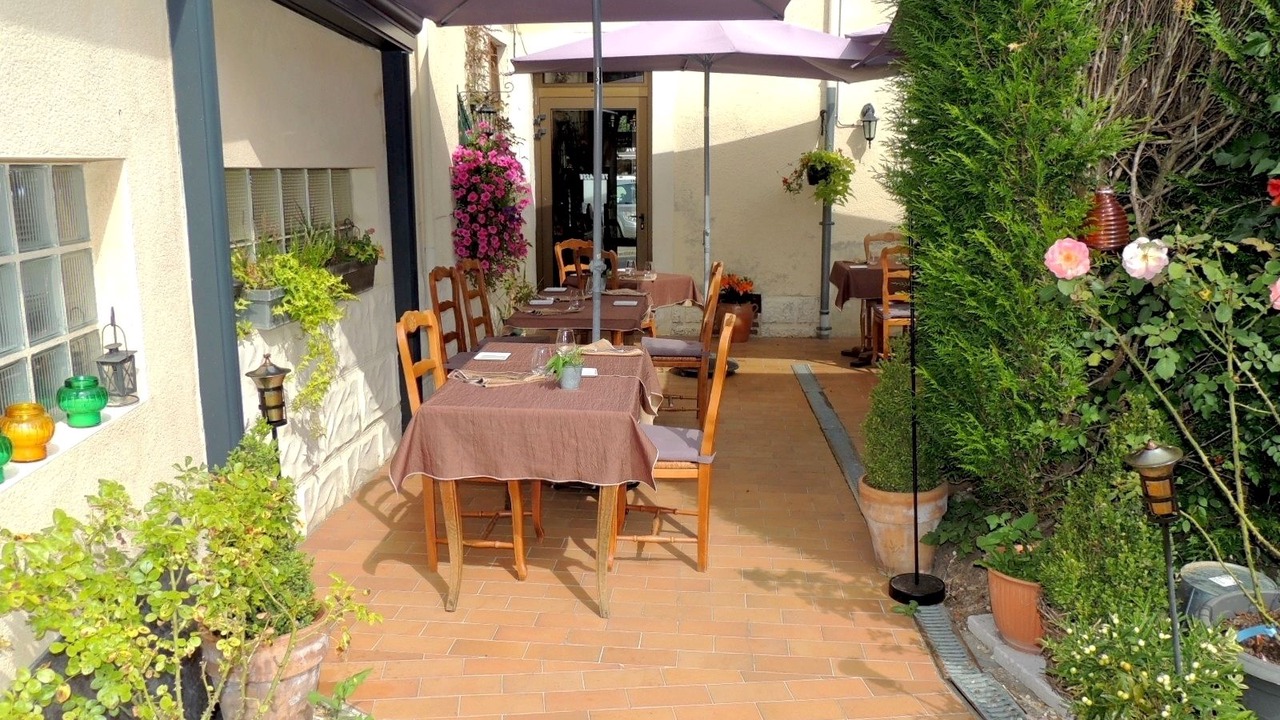Photo of Patio Balcony in La Chapelle-Montligeon