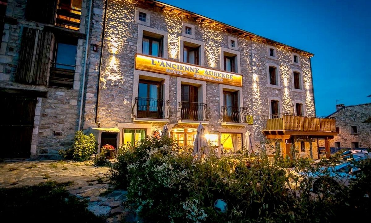 Photo of Outdoor in Superbolquere