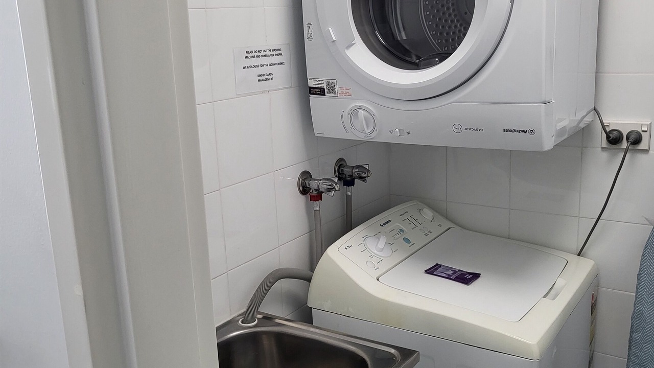 Photo of Others in Main Beach