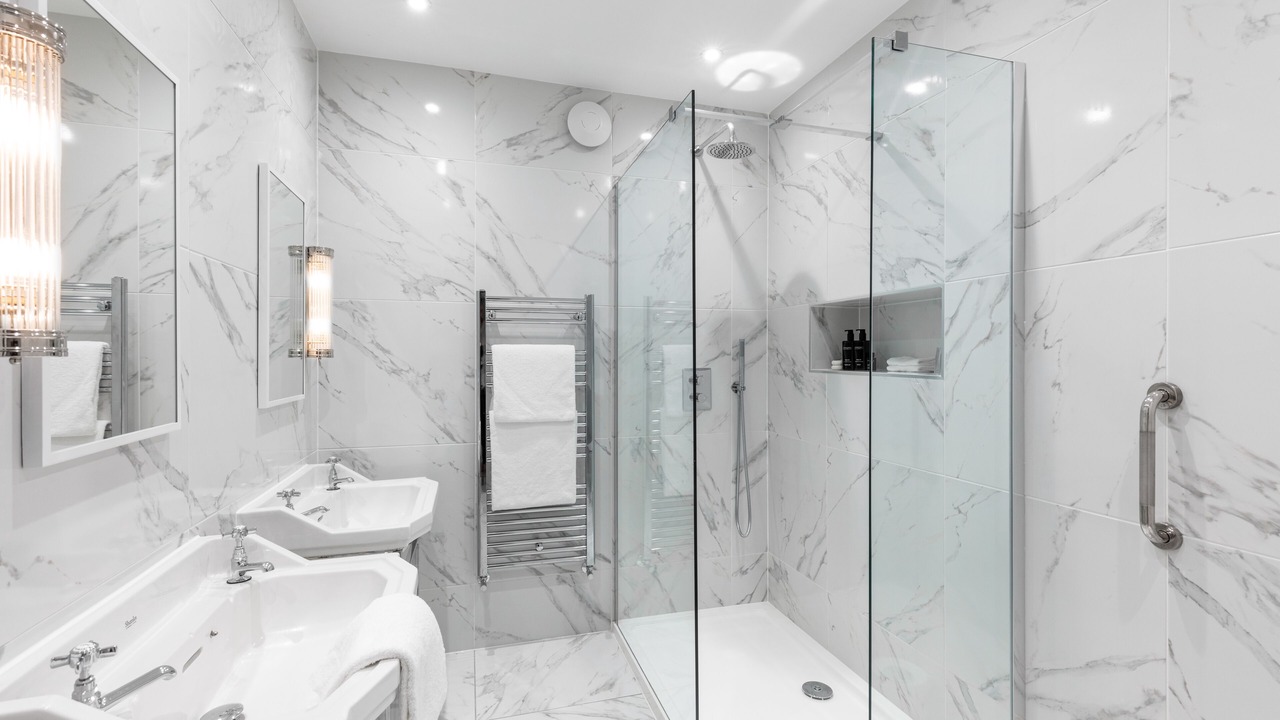 Photo of Bathroom in Gatehouse-of-Fleet