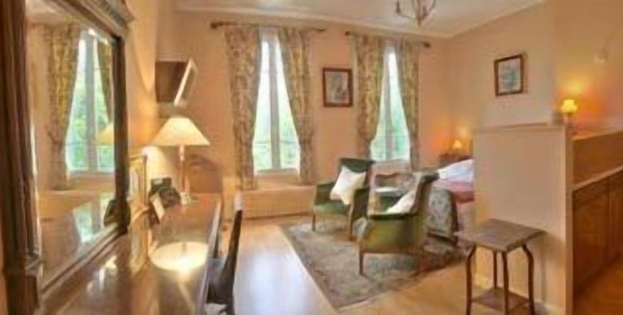 Photo of Bedroom in Carrieres-sous-Poissy