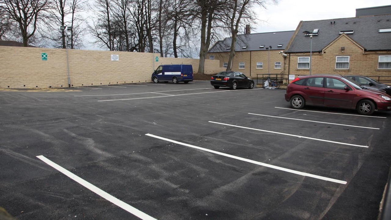 Photo of Others in Huddersfield