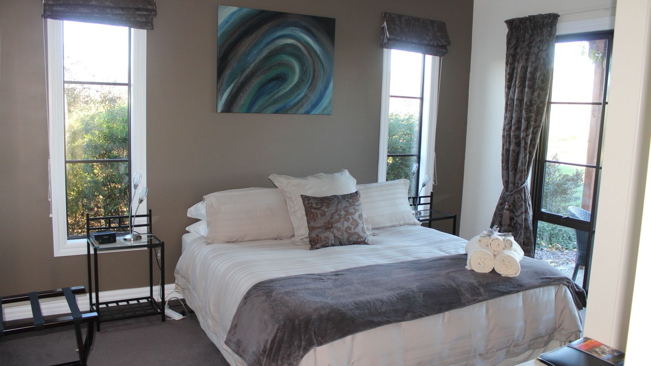 Photo of Others in Gladstone