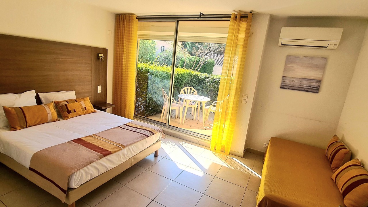 Photo of Bedroom in Argeles Plage