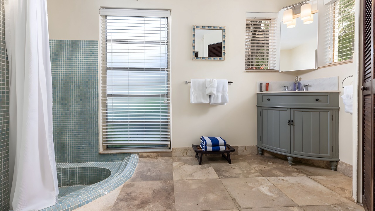 Photo of Bathroom in Key Largo