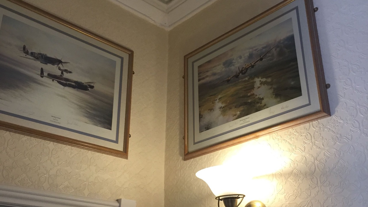 Photo of Others in Hoole