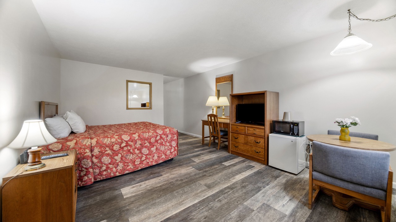 Photo of Bedroom in Cass City