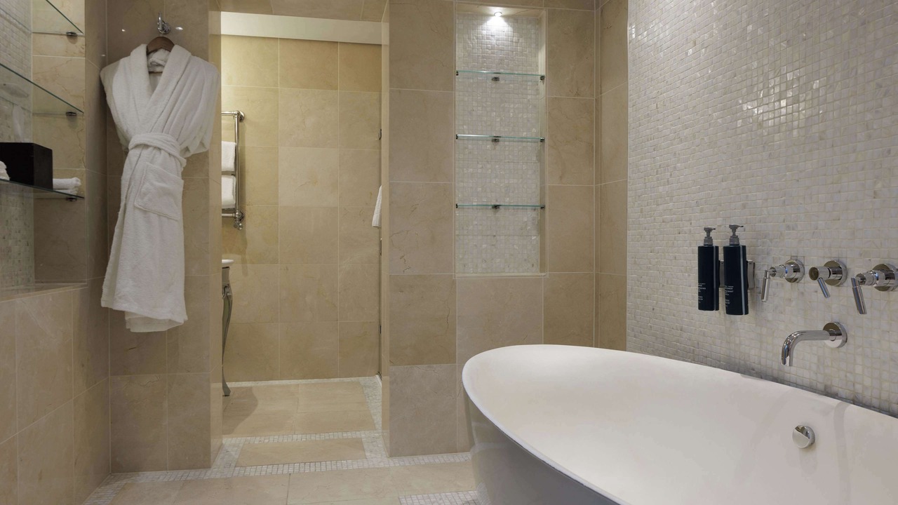Photo of Bathroom in Syon