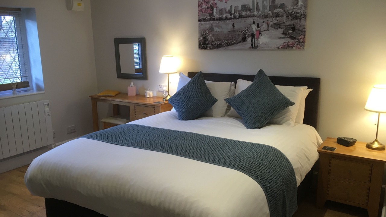 Photo of Bedroom in Charlwood