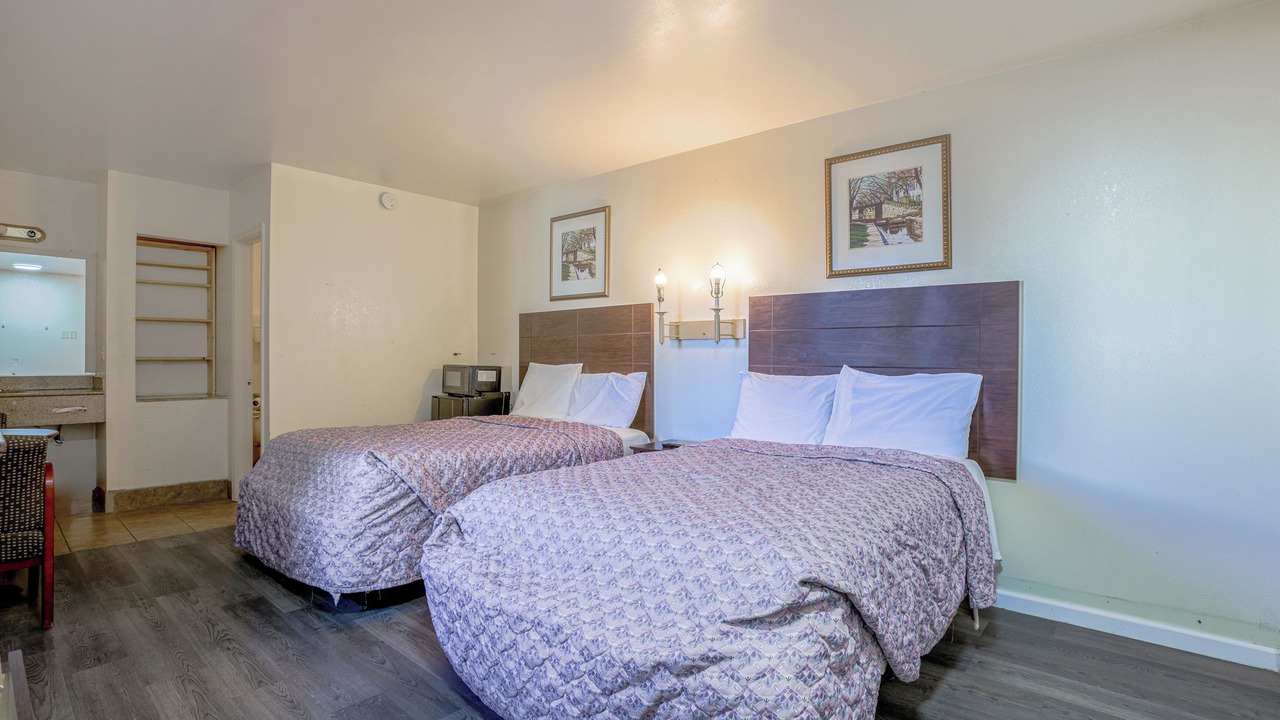 Photo of Bedroom in White Stone