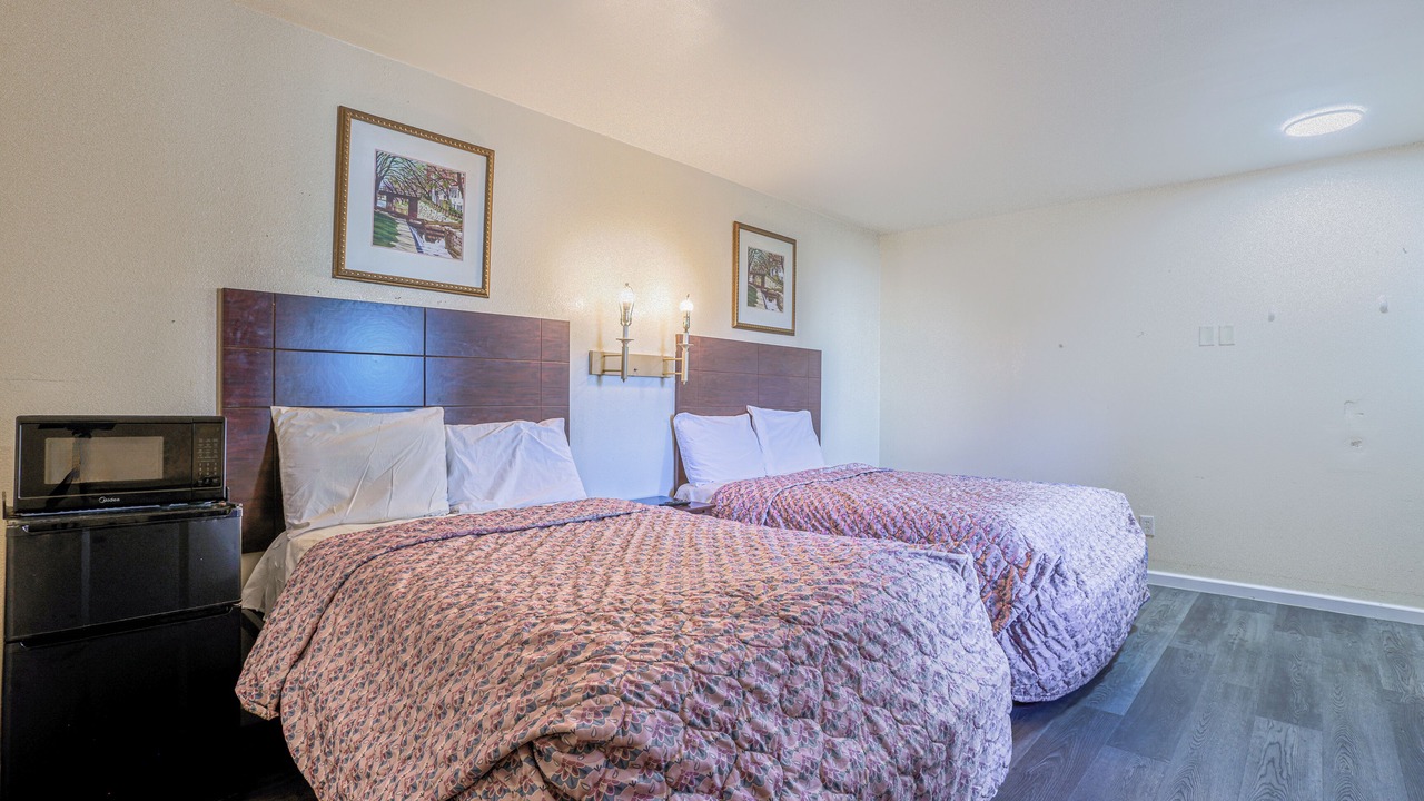Photo of Bedroom in White Stone
