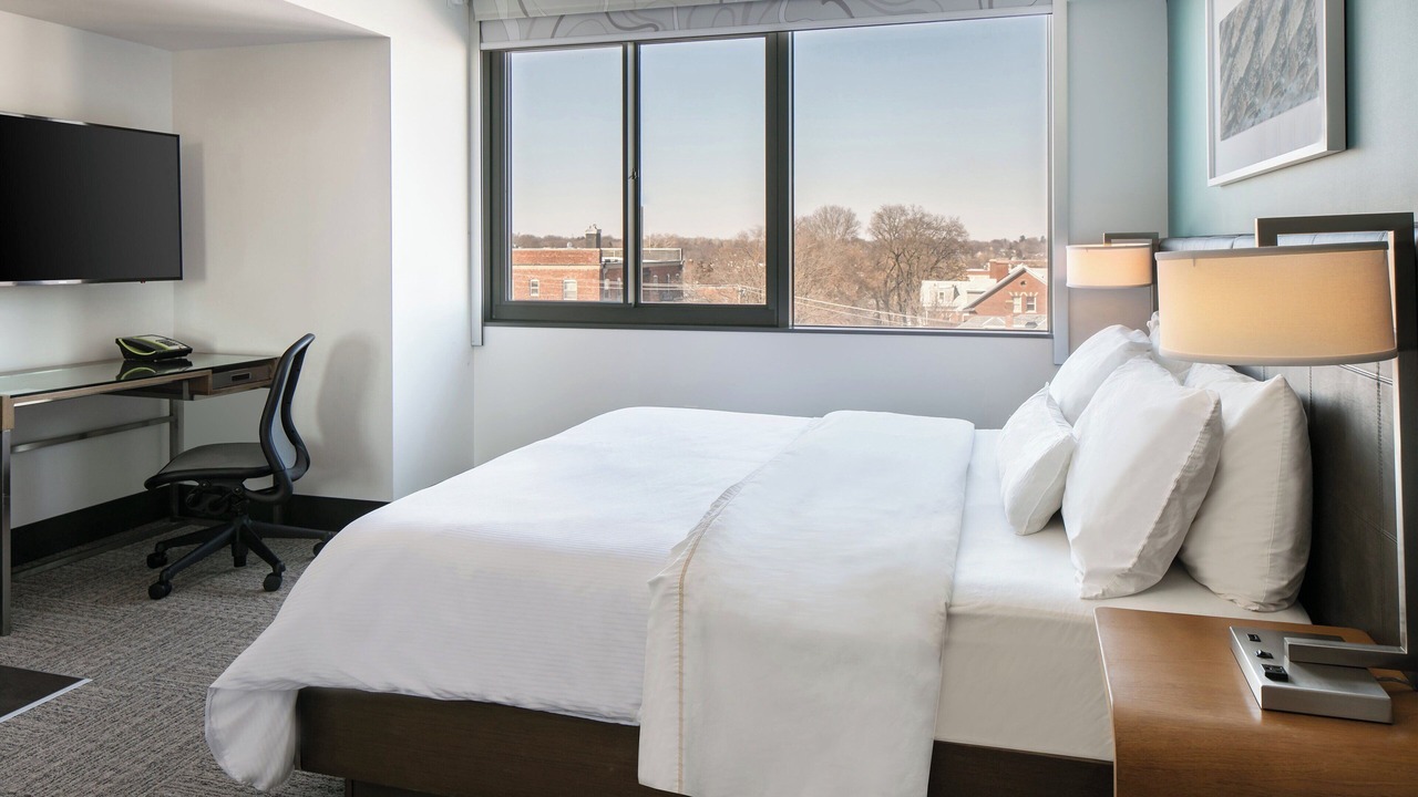 Photo of Bedroom in Midtown Crossing