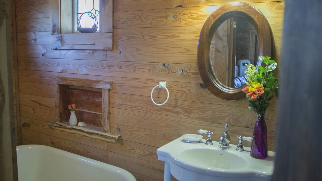 Photo of Bathroom in Jasper