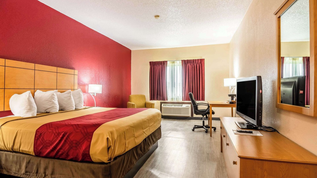 Photo of Bedroom in Southwest Topeka