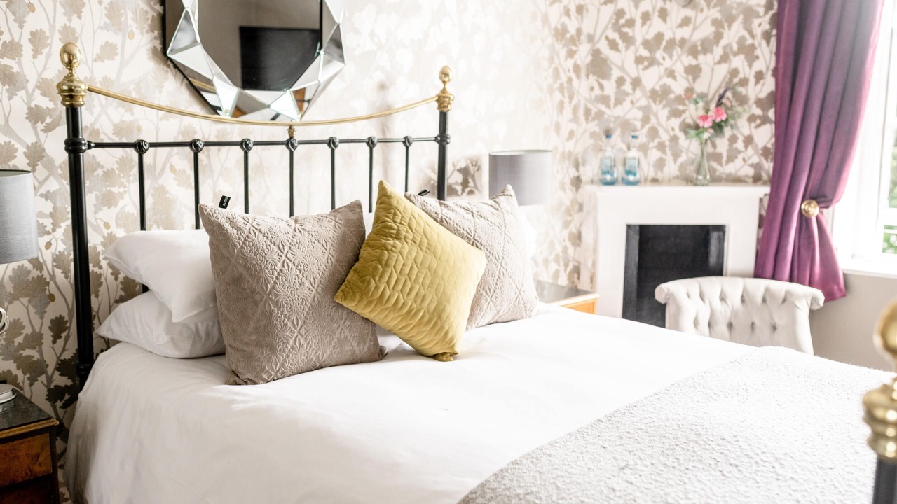 Photo of Bedroom in Longford