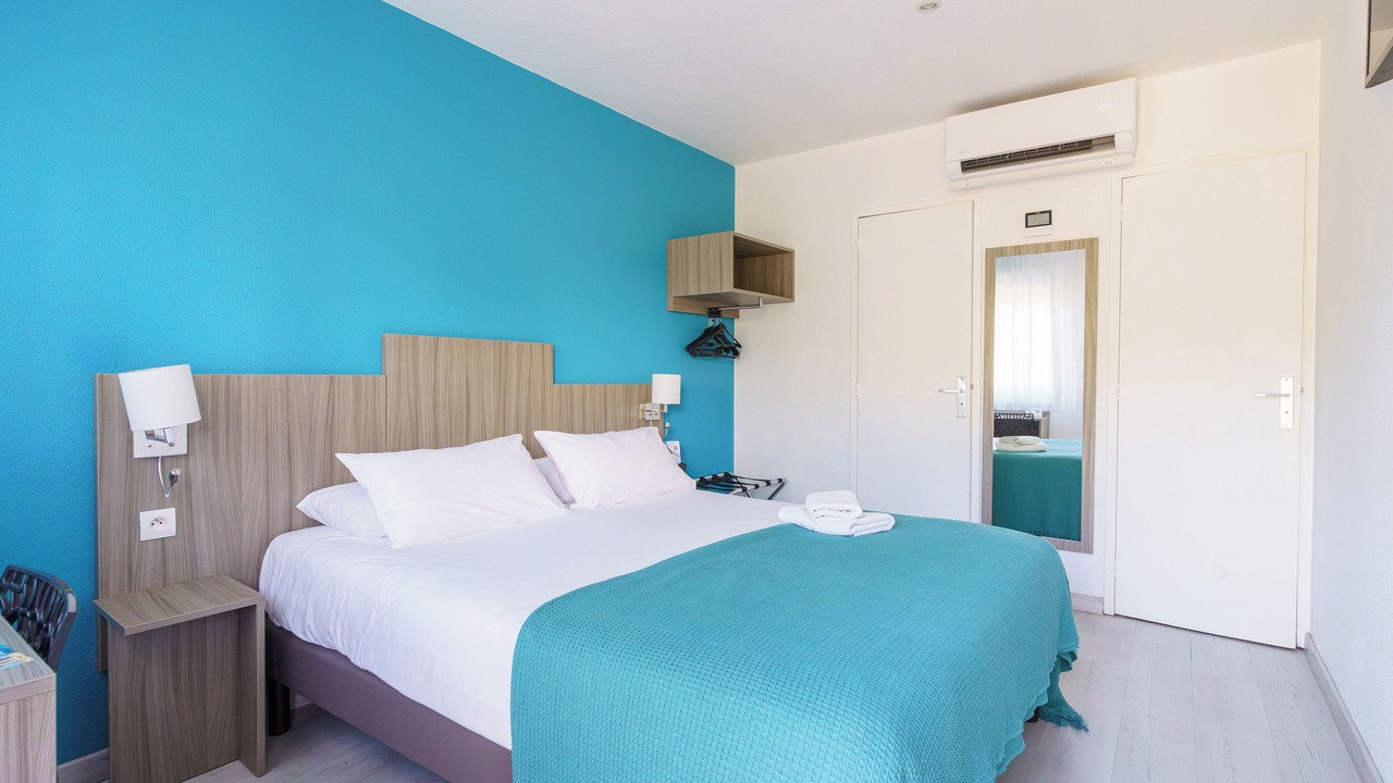 Photo of Bedroom in Manosque