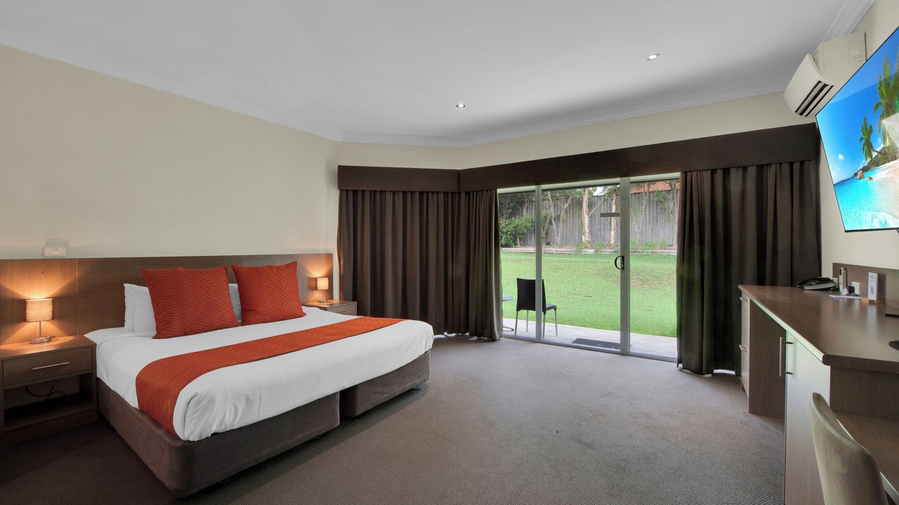 Photo of Bedroom in Rutherford