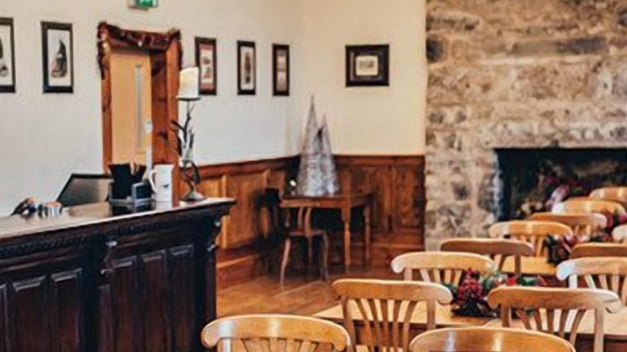 Photo of Others in Linlithgow