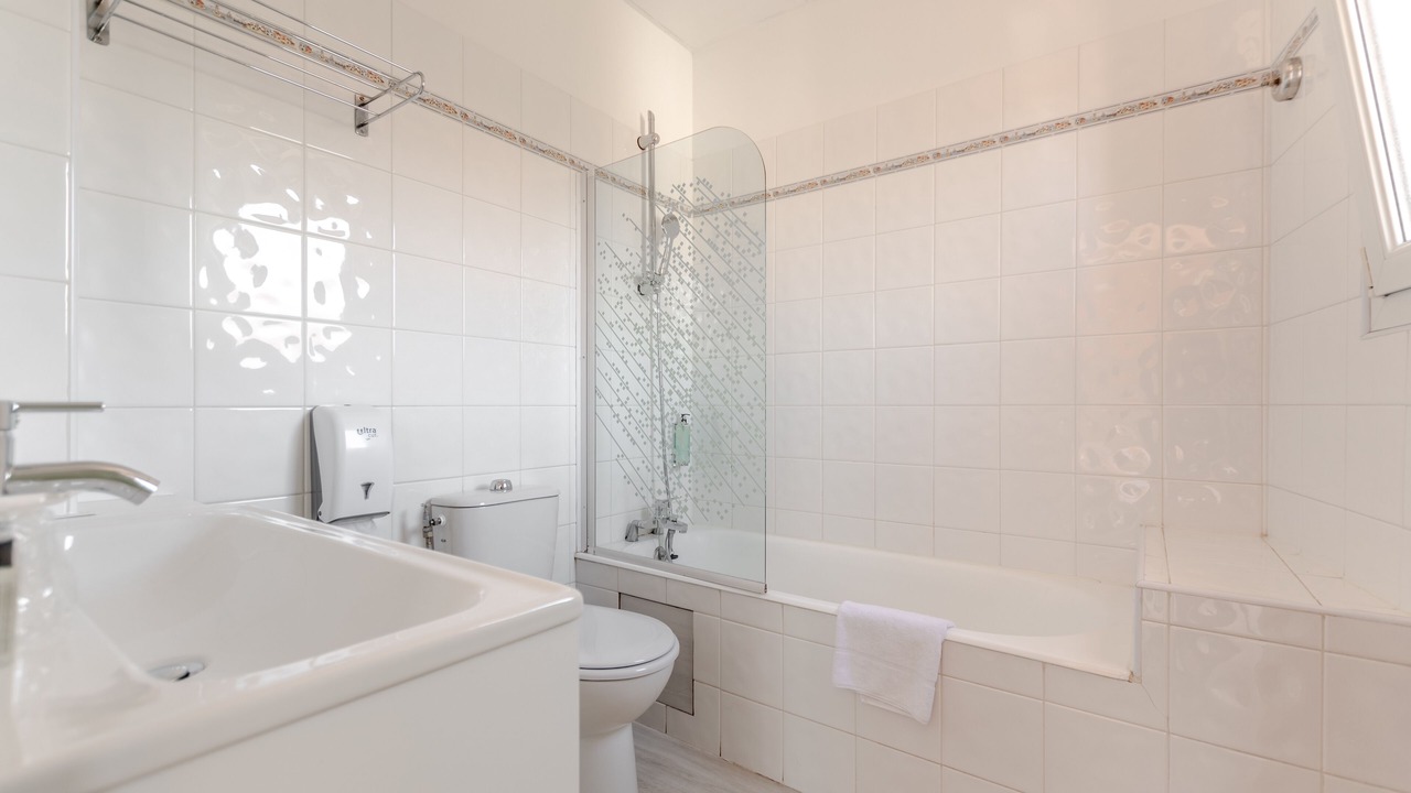 Photo of Bathroom in Saint-Raphael